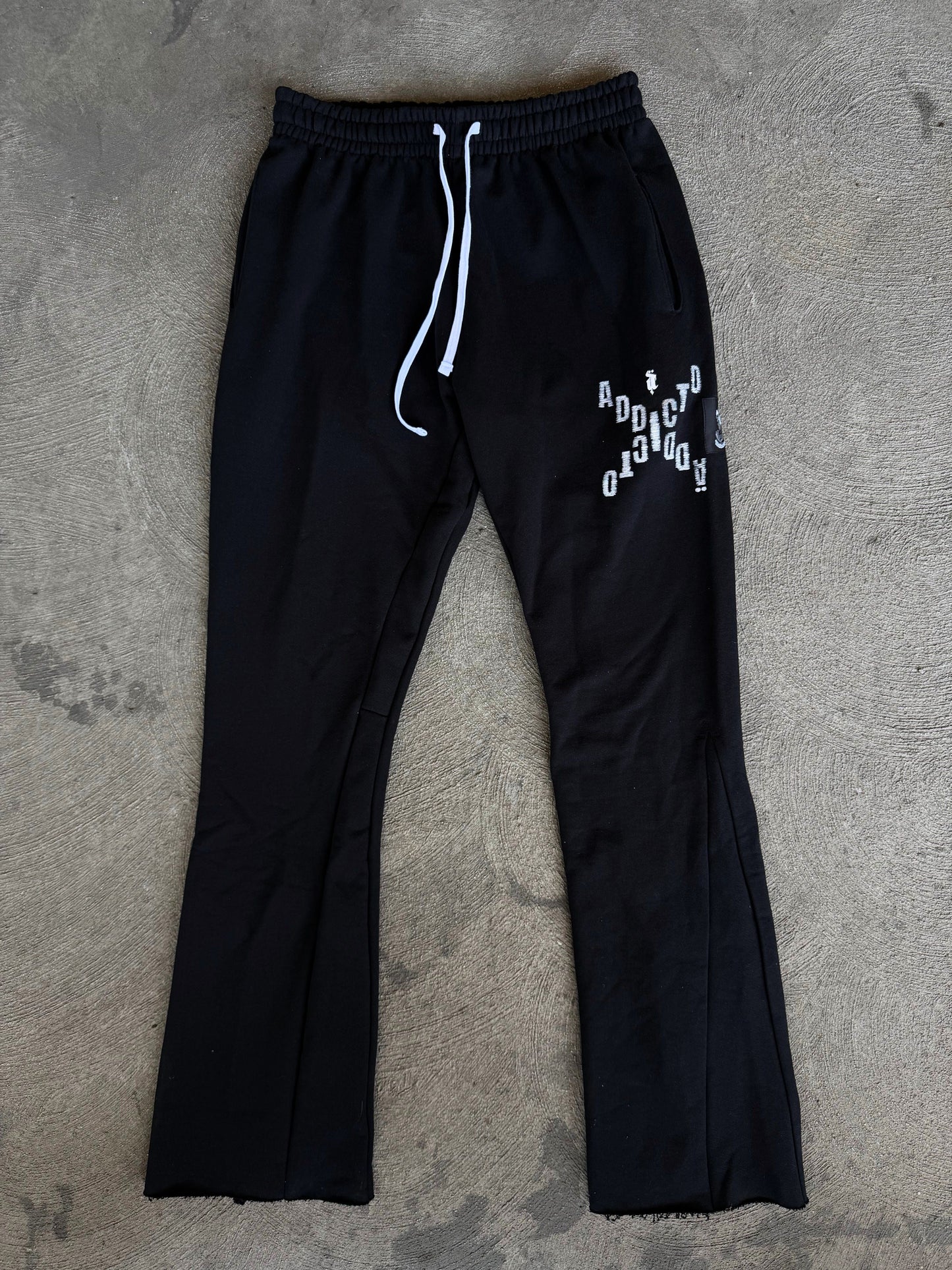 A&A COLLECTION - BLACK HOODIE + SWEATPANTS