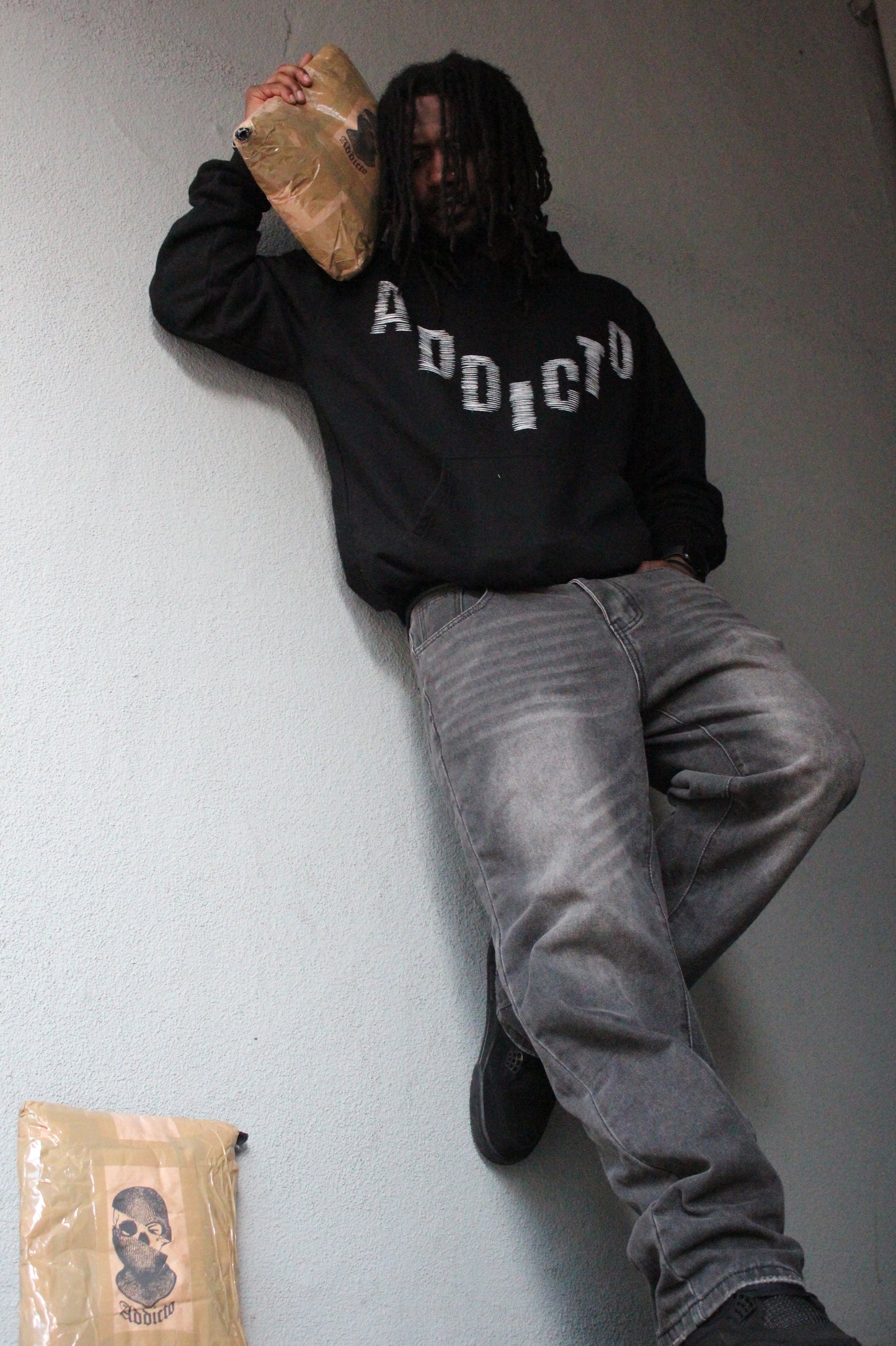 ADDICTO - BLACK HOODIE