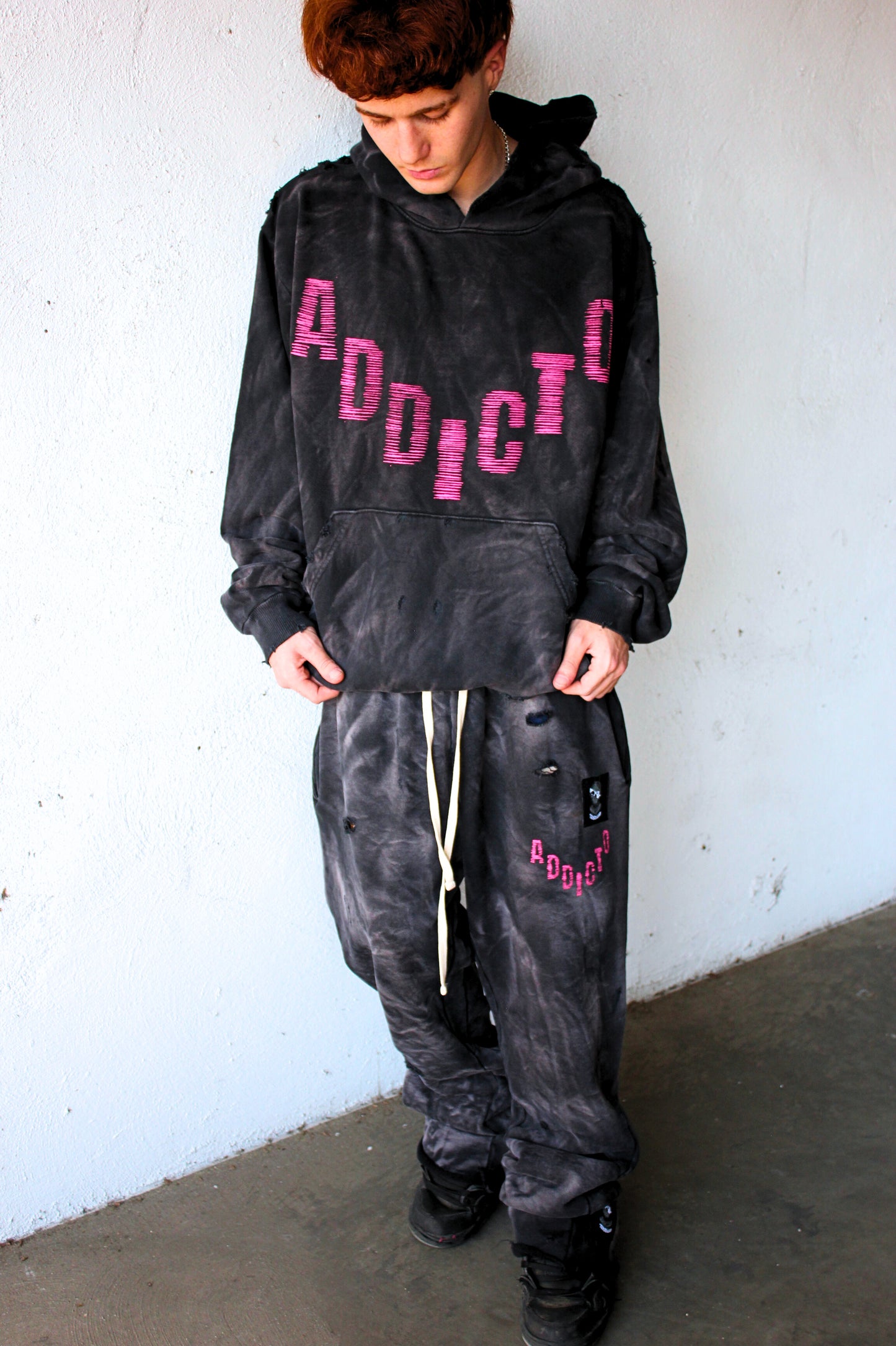 ADDICTO - Distress Vintage Tusi Hoodie