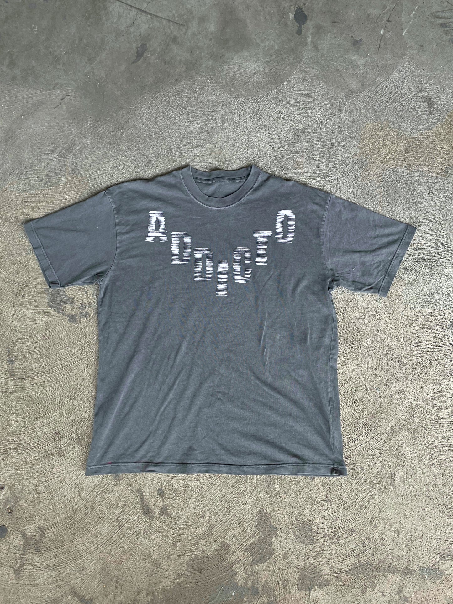 ADDICTO - GREY STREET TEE